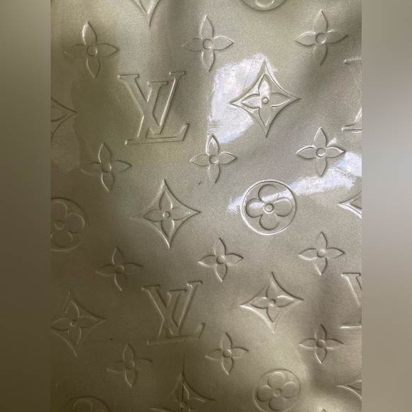 Louis Vuitton Green Vernis Monogram Tote - Picture 8 of 16